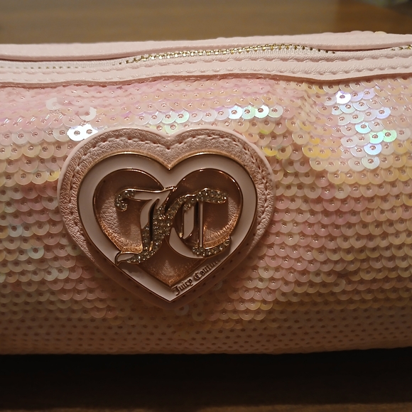 JUICY COUTURE | NWT | Pink Sequin Shoulder Bag with pouch and charm - Picture 3 of 16